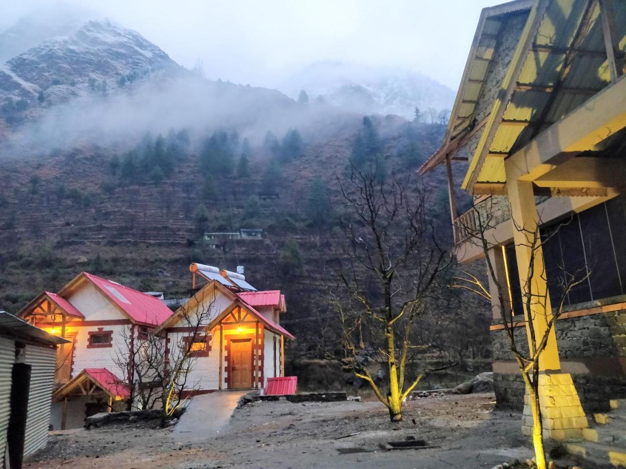 Offbeat Abodes - Tirthan Valley Banjār エクステリア 写真